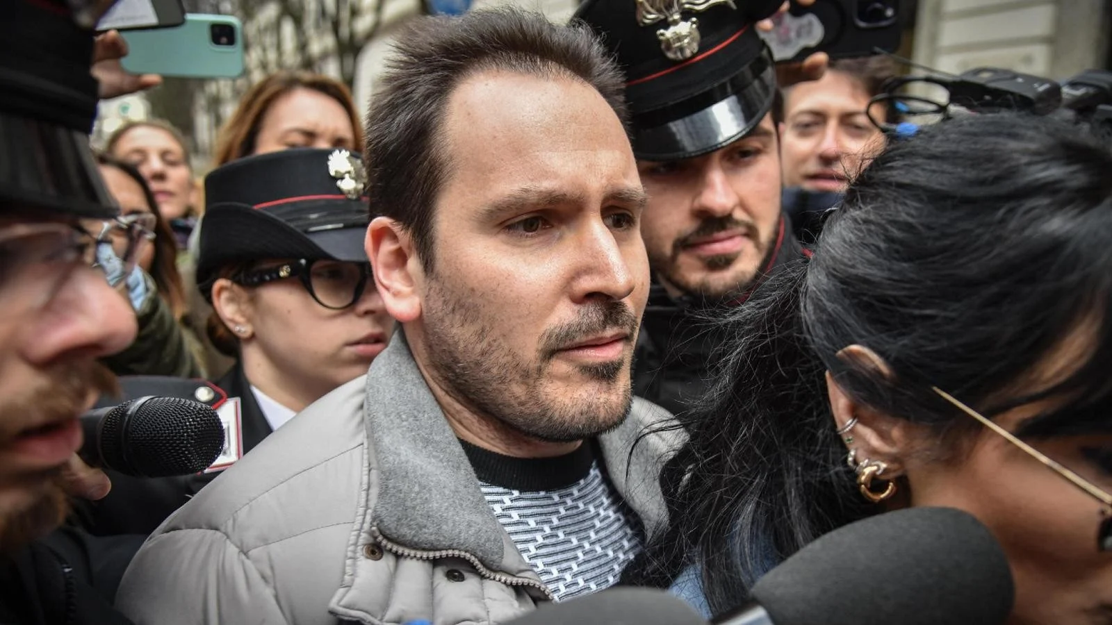 Caso Garlasco: audiência do incidente probatório reúne peritos para confronto sobre DNA e impressões digitais