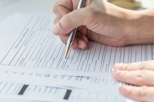 Inscrição Anagráfica: Primeiro Passo para Regularizar Sua Residência na Itália