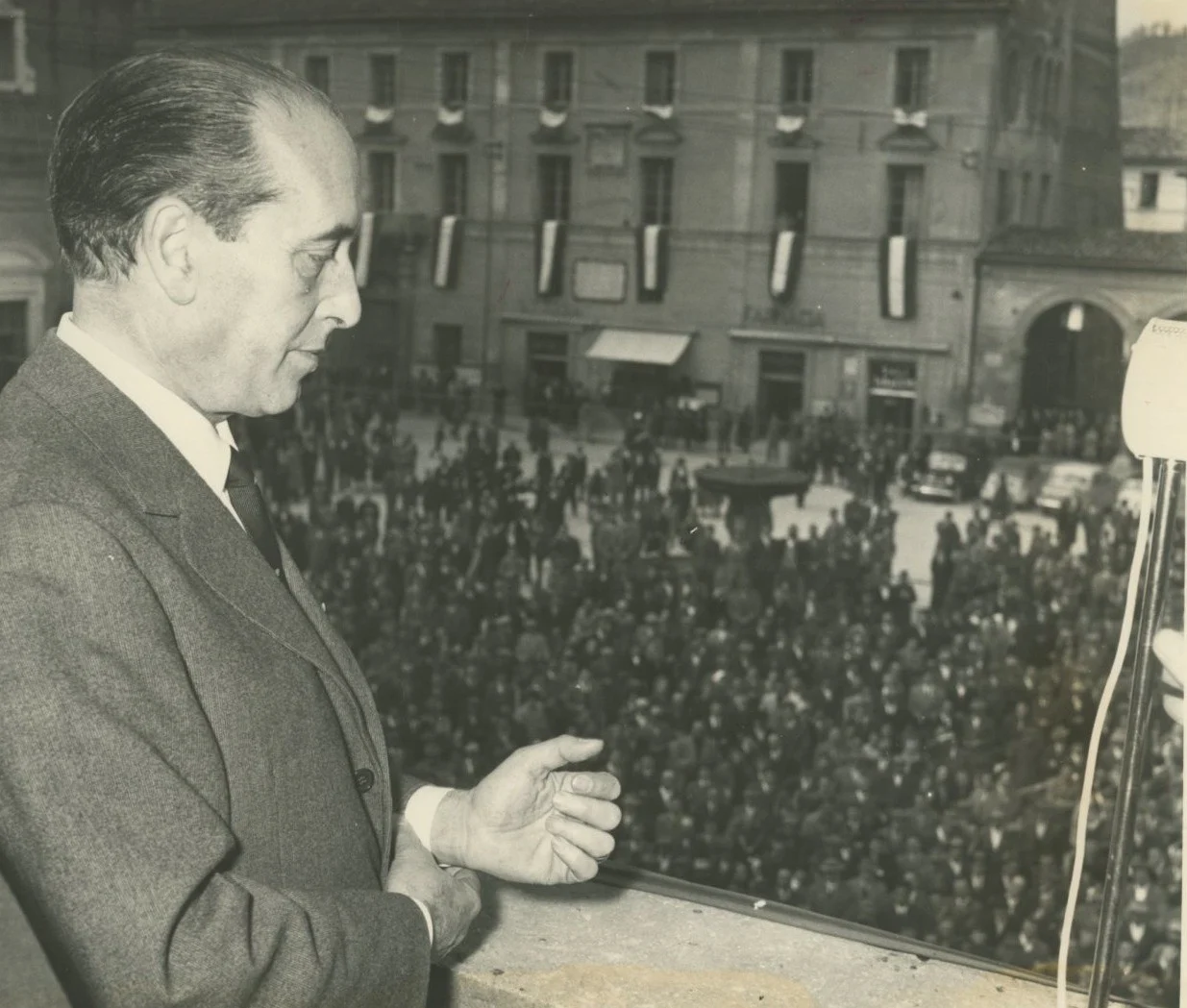 Fernando Tambroni: como o governo de 1960 levou a Itália à beira da guerra civil