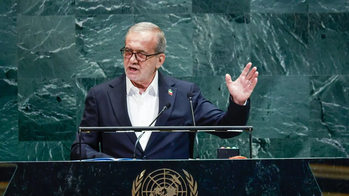 Pezeshkian afirma que Irã está em 'guerra total' contra EUA, Israel e Europa