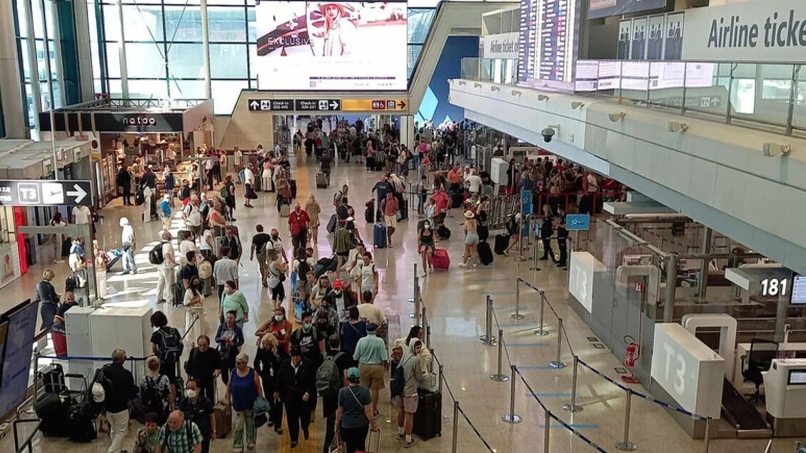 Feriados 2026: como aproveitar pontes e finais de semana para viajar com poucos dias de férias