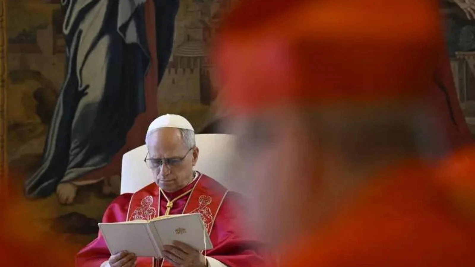 Papa Leone XIV estuda alemão no Duolingo à noite; irmão confirma atividade