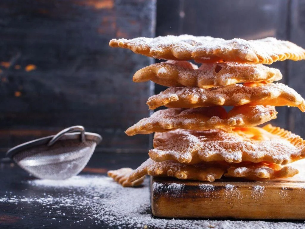 Sabores do Carnaval Italiano: Os Doces Mais Icônicos, Tradições e Curiosidades