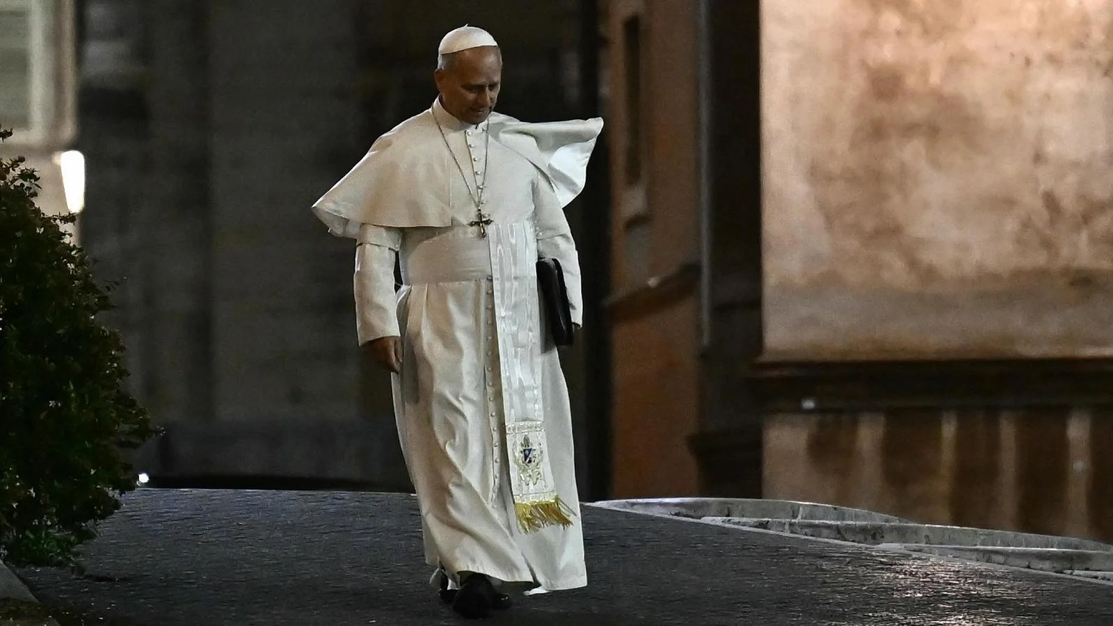 Papa Leão XIV: 'A guerra voltou a ser moda' e o perigo da diplomacia da força