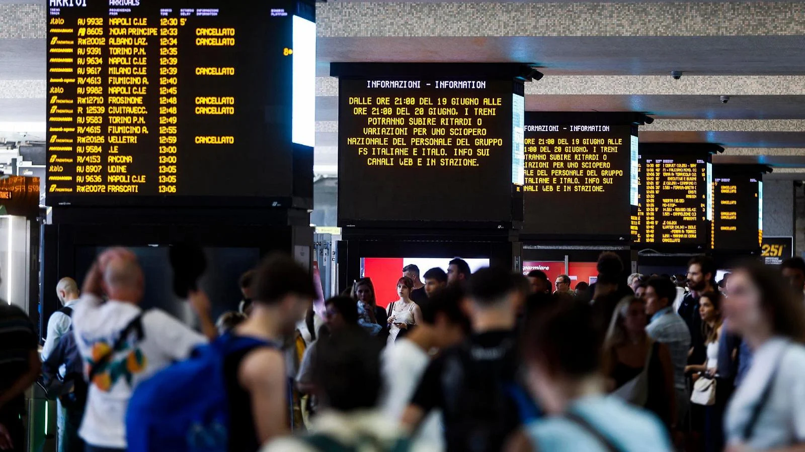 Duas agressões perto da Estação Termini: homem em prognose reservada e rider ferido