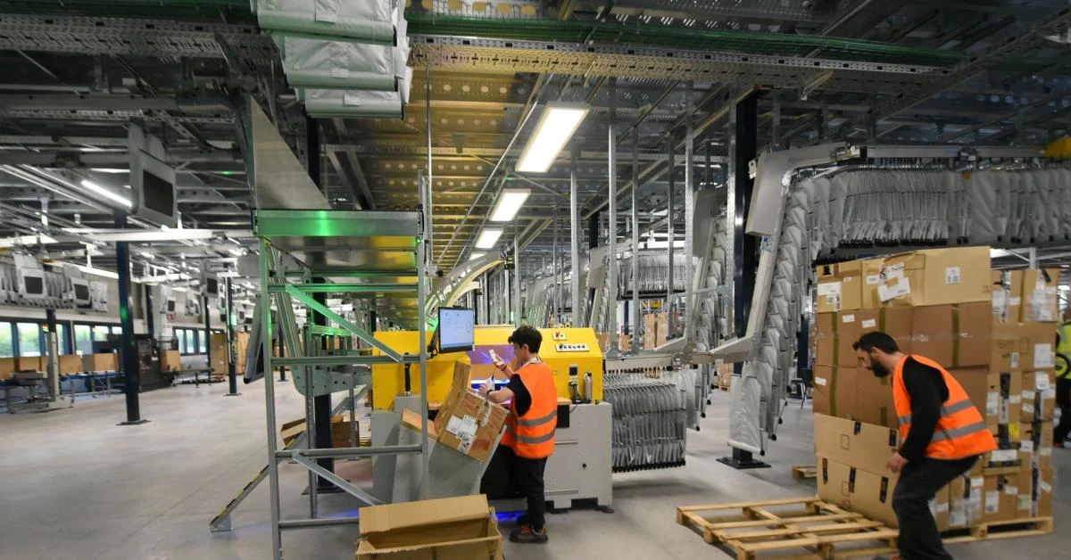 Empresas sinalizam 527.000 vagas em janeiro: queda marginal de 0,6% e alta demanda no setor primário