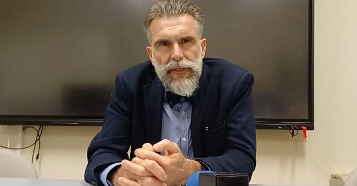 Dr. Guaraldi diz que vacina contra Covid “previne envelhecimento precoce” e ignora relatos de efeitos adversos graves