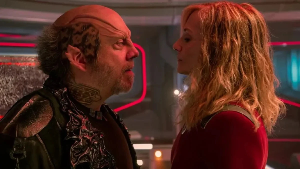 Paul Giamatti e Holly Hunter em Star Trek: Starfleet Academy — uma fábula futurista sobre desejo de progresso