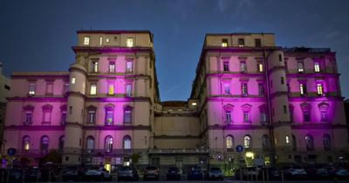Università Vanvitelli inaugura mostra fotográfica sobre mulheres que superaram o câncer em Caserta