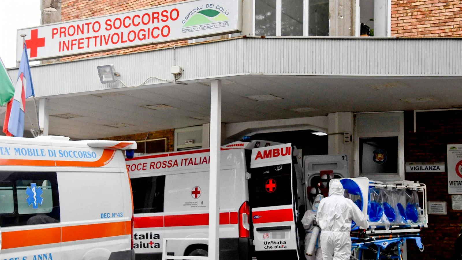 Meningite em Nápoles: ASL descarta surto e diz que casos no Cotugno refletem incidência sazonal