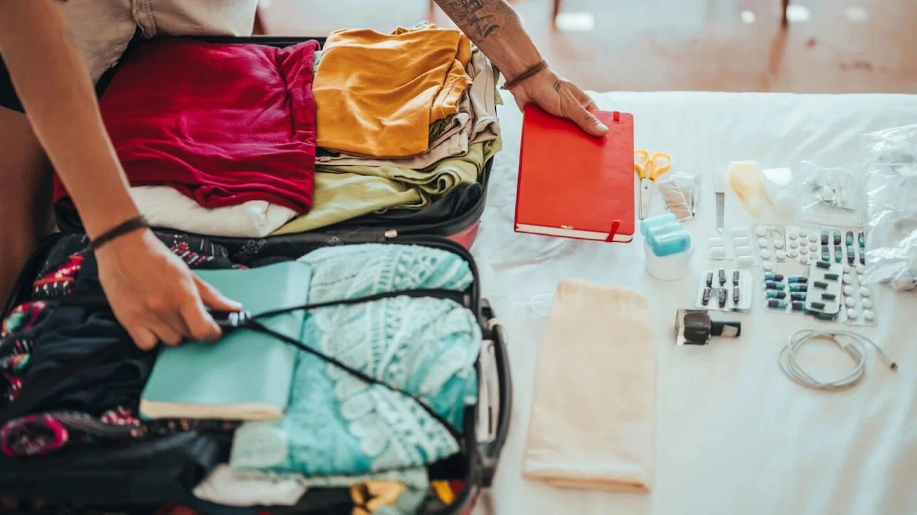 Como evitar problemas na alfândega ao levar remédios em viagens internacionais