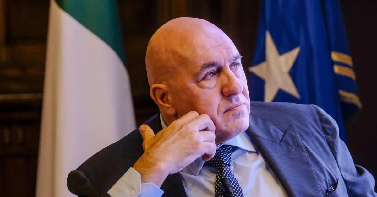 Crosetto afirma estar 'orgulhoso' de ajudar Kiev; críticas ao uso do dinheiro dos italianos para armas