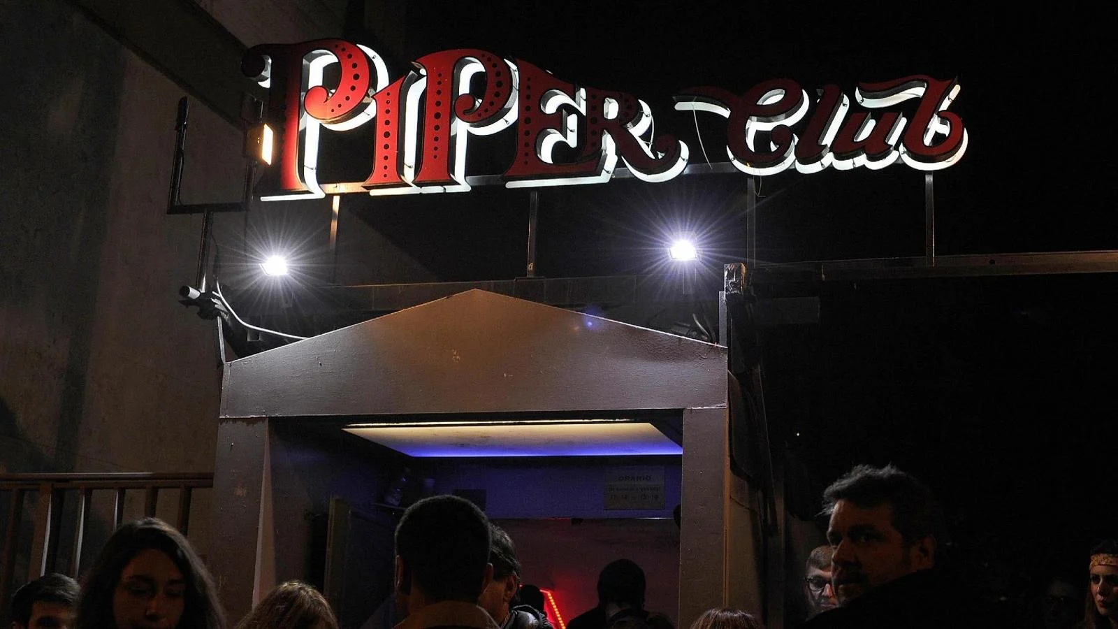 Piper lacrado em Roma após investigação: encontradas anomalias estruturais e riscos de evacuação