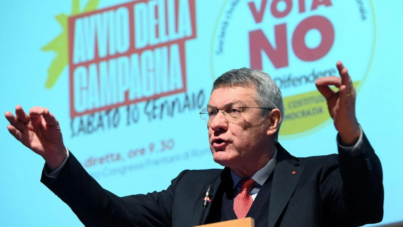 Fronte do “Não” se une em Roma para proteger a Constituição contra a reforma judicial de Meloni