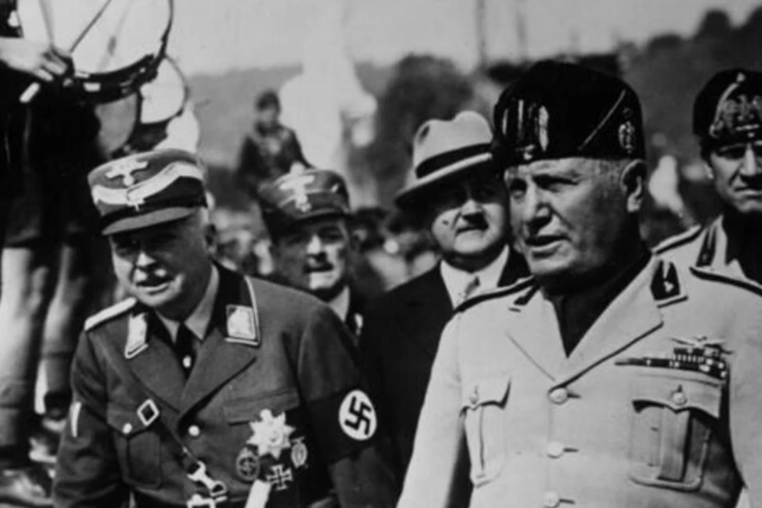 O 'príncipe negro' do Terceiro Reich que envergonhou as dinastias da Europa