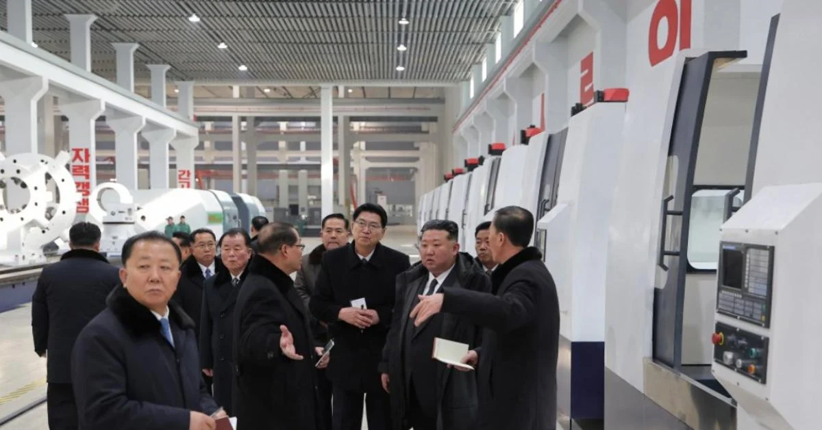 Kim Jong-un demite vice-premier Yang Sung-ho por falhas no projeto de modernização de Ryongsong