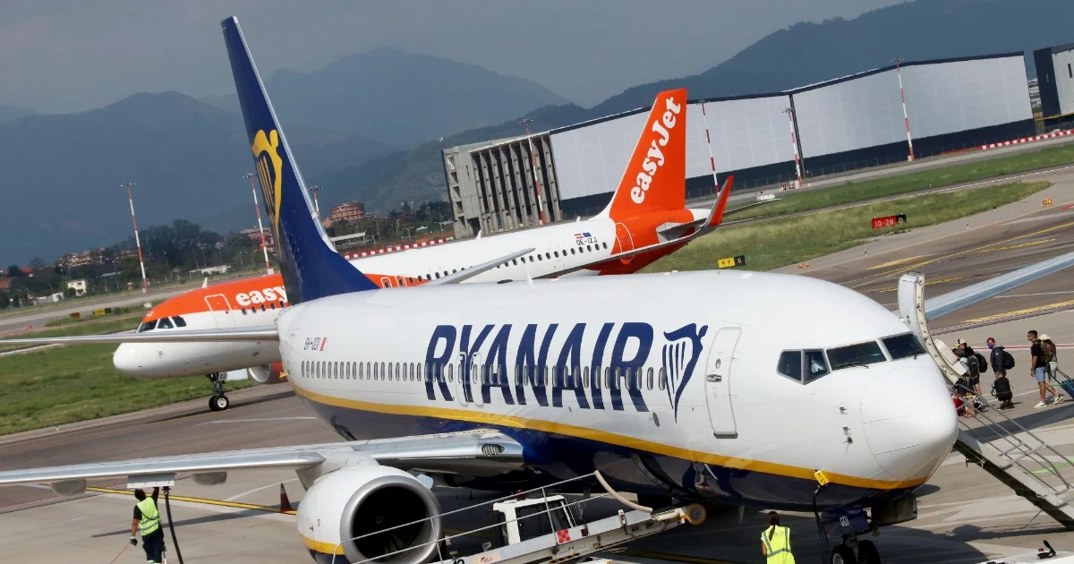 Conflito Musk x O’Leary: oferta Starlink à Ryanair vira troca de insultos e proposta de aquisição