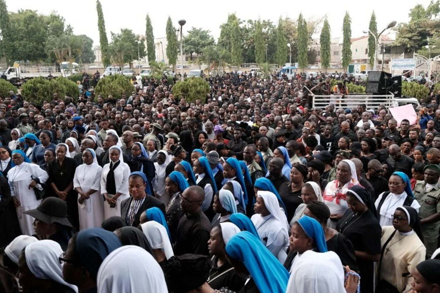 Nigéria: 163 cristãos sequestrados após ataque a duas igrejas em Kaduna