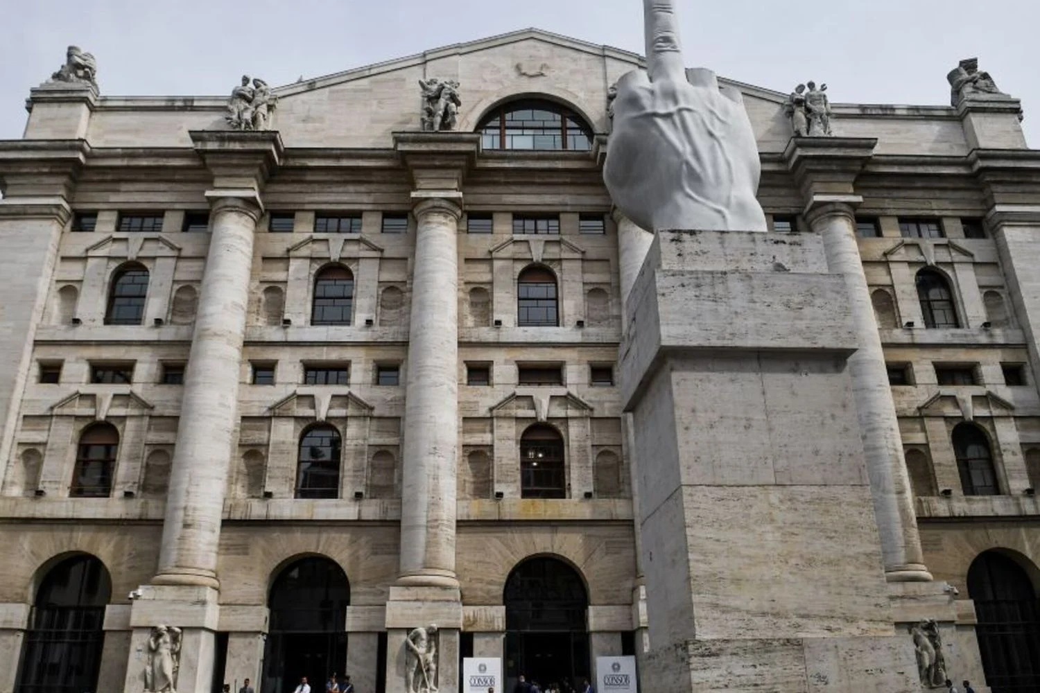 Consob em impasse: guerra de nomes e o adiamento do governo sobre a presidência