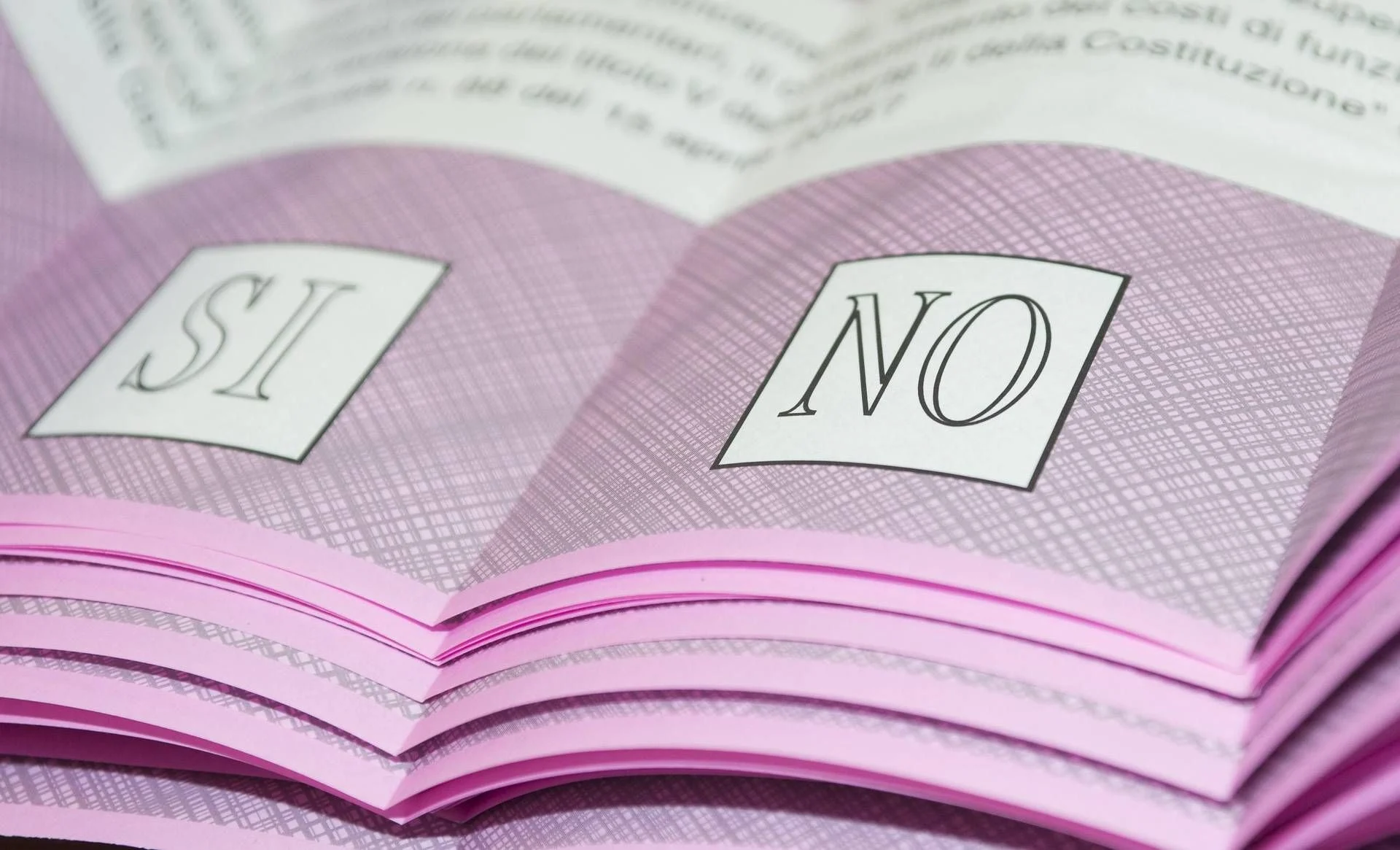 Referendo sobre a reforma da justiça: Sondagem Youtrend aponta 55% de "sim"