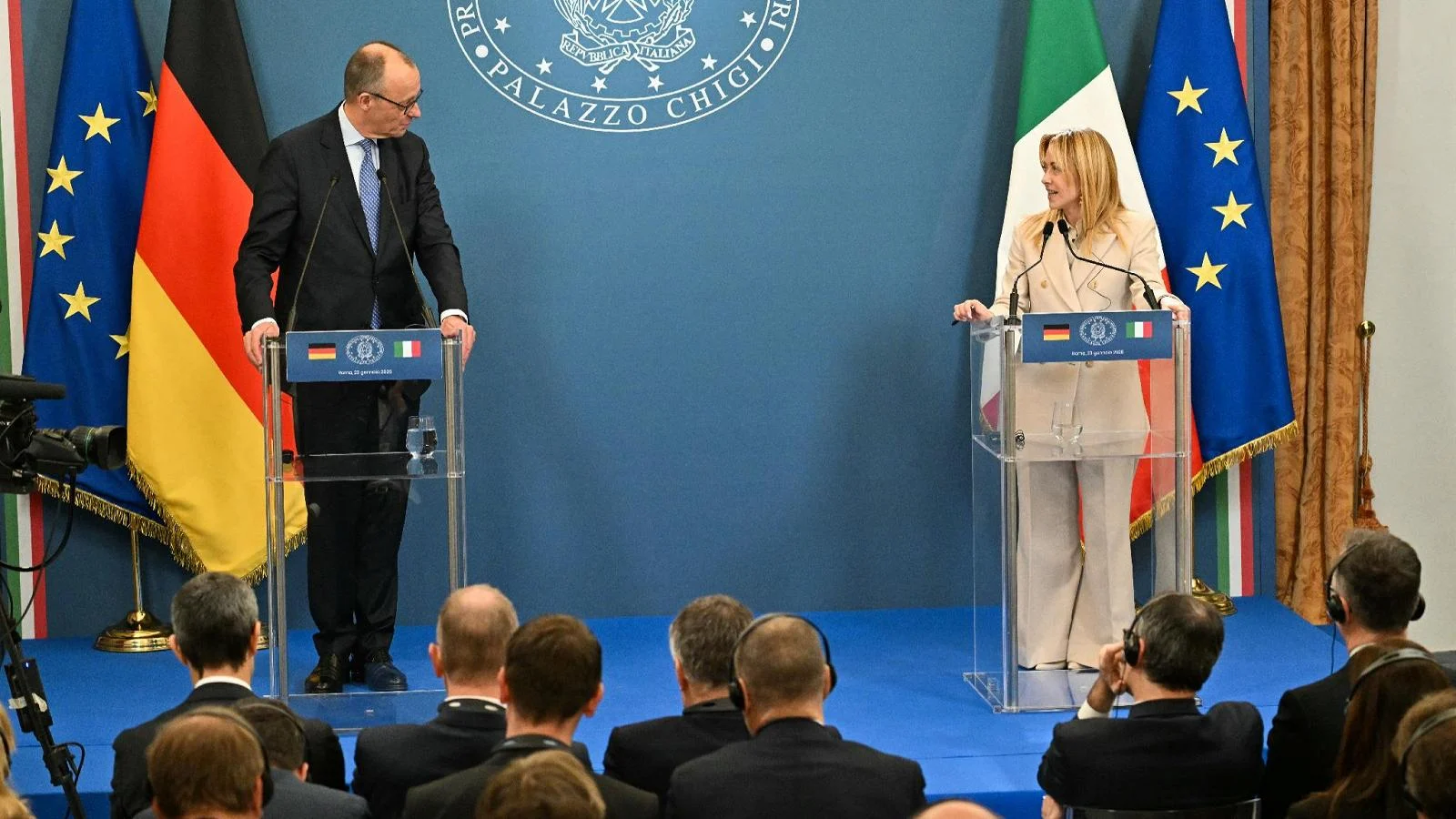 Meloni e Merz em Roma: reforço da aliança Itália-Alemanha e apelo por uma Europa protagonista