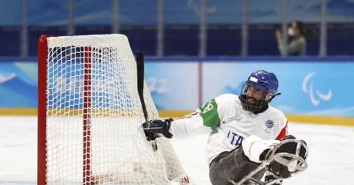 Airbnb amplia apoio financeiro a atletas para Milano Cortina 2026: programas Airbnb500 e Athlete Travel Grant