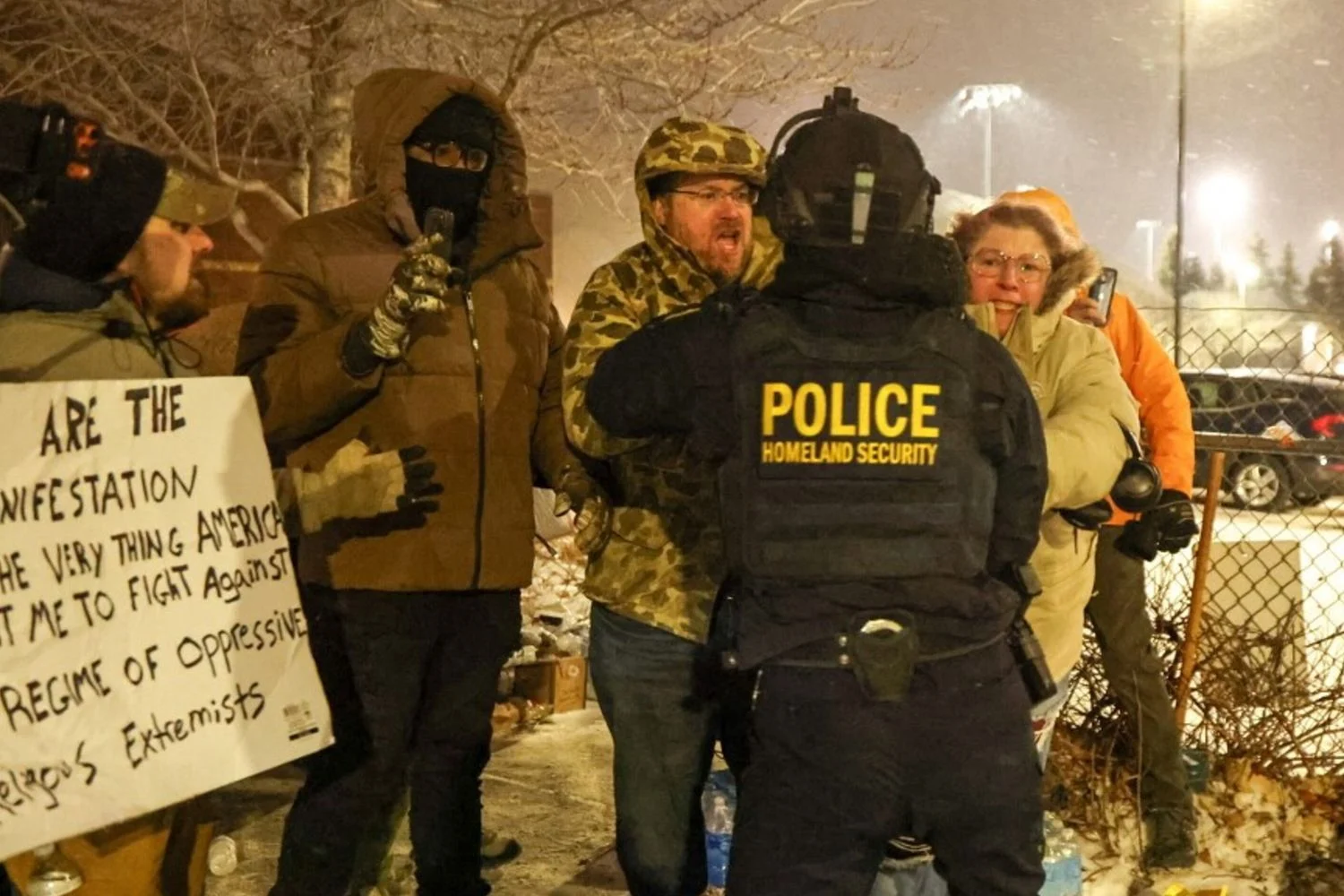 Agentes do ICE nas Olimpíadas Milano‑Cortina? Piantedosi diz 'Não nos consta' e oposição exige esclarecimentos