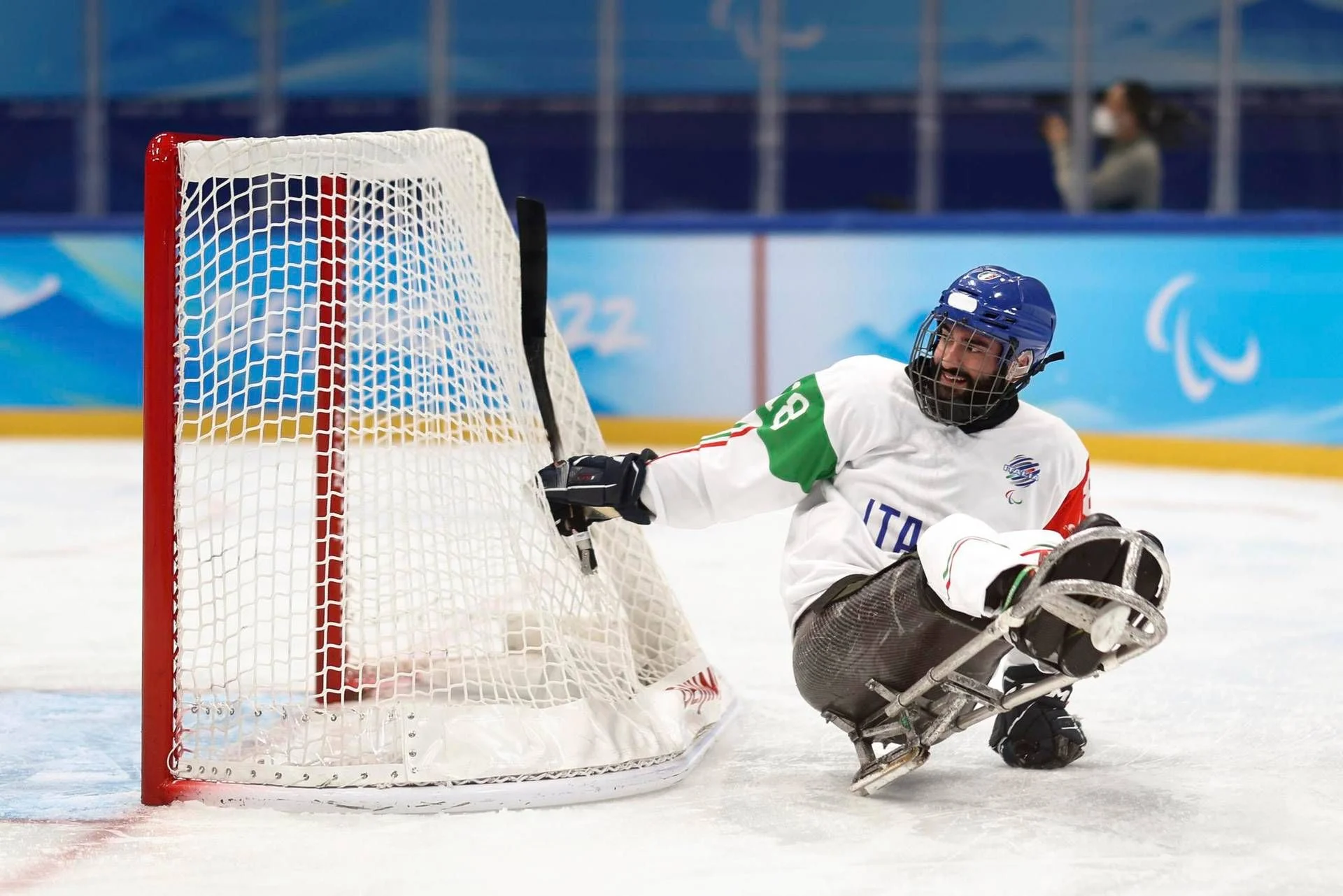 Airbnb amplia apoio a atletas para Milano Cortina 2026 com bolsas de viagem e Airbnb500