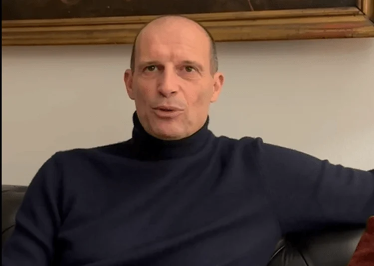 Allegri apoia campanha e assina por aumento de €5 no preço do cigarro: “Façam o mesmo”