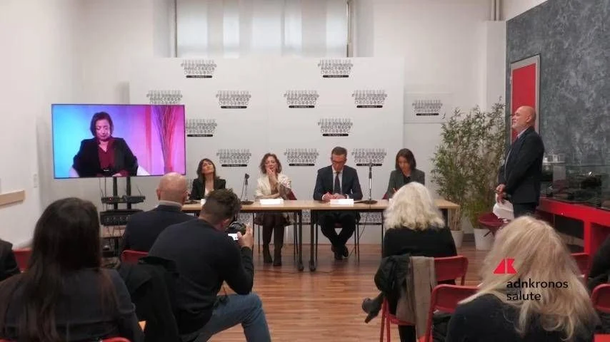 Momelotinib reduz a dependência de transfusões em pacientes com mielofibrose na Itália