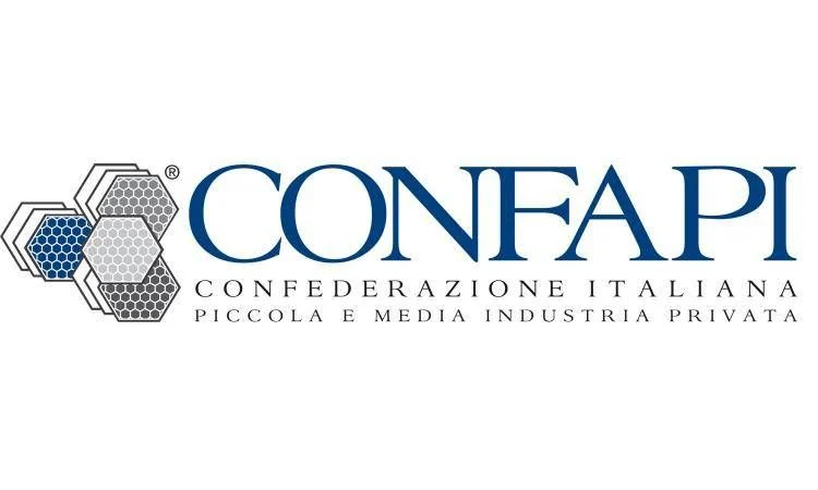 Roberta Angelilli assume a reindustrialização de Civitavecchia: foco em PMEs, porto e transição energética